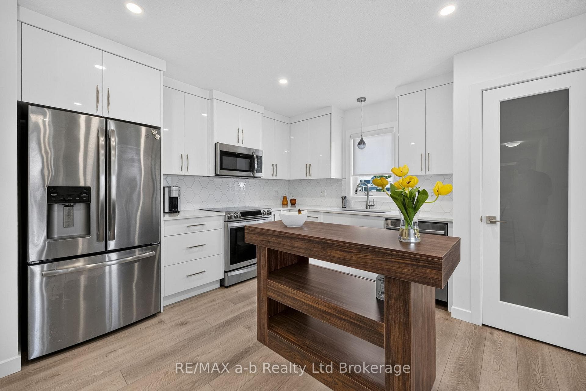 268 Wilson Avenue photo 17