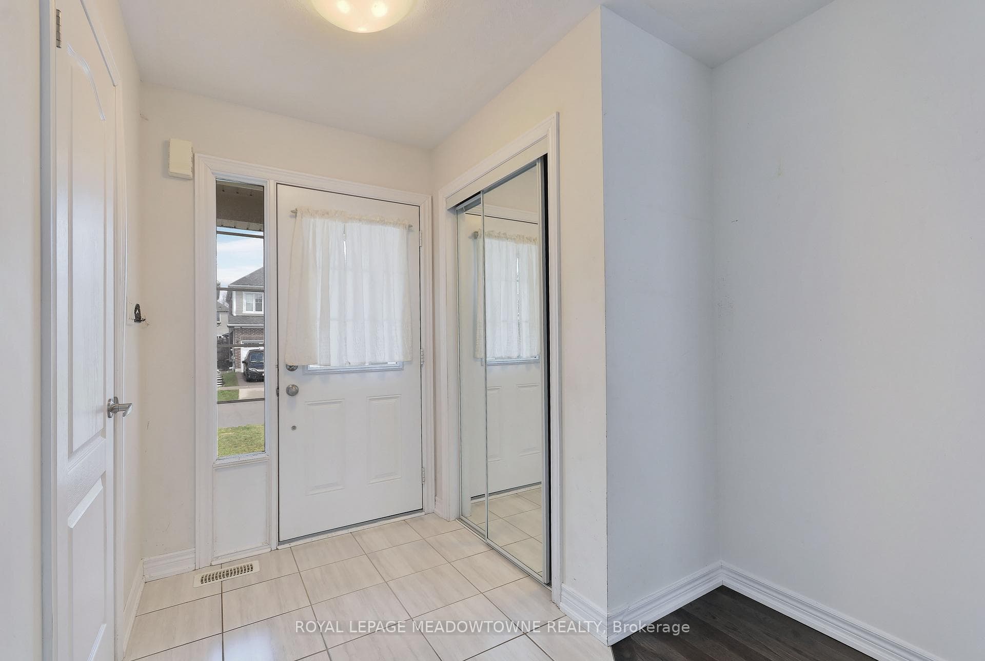 72 Mullholland Avenue photo 6