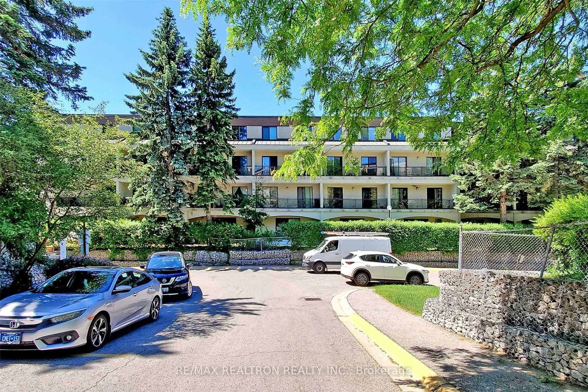 20 Moonstone Byway Unit 190 photo 8