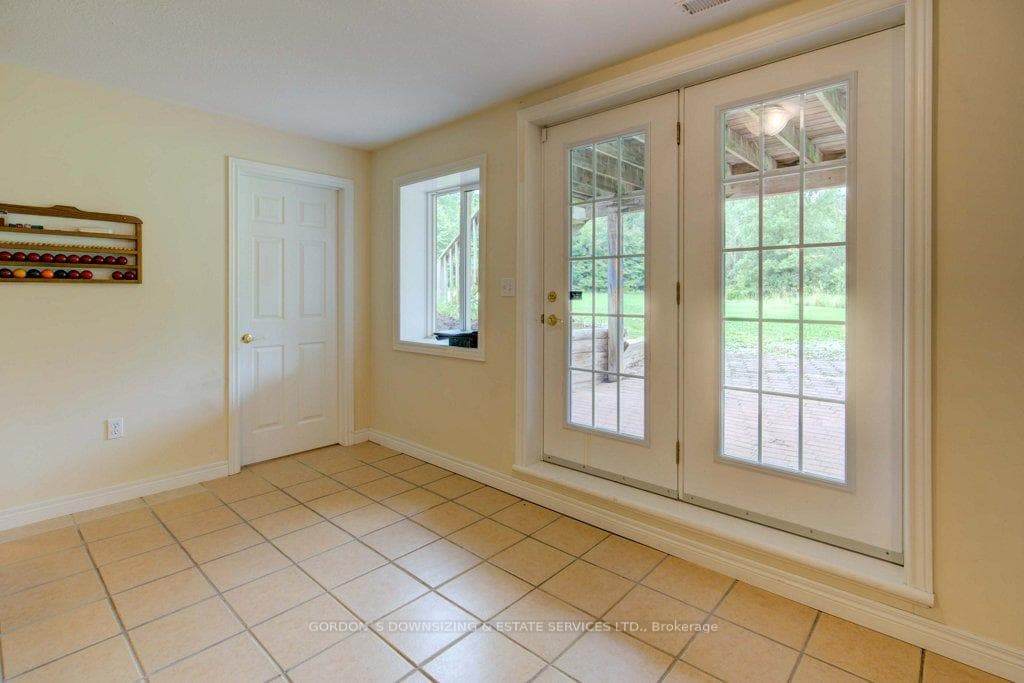 4402 Bradford Road photo 27