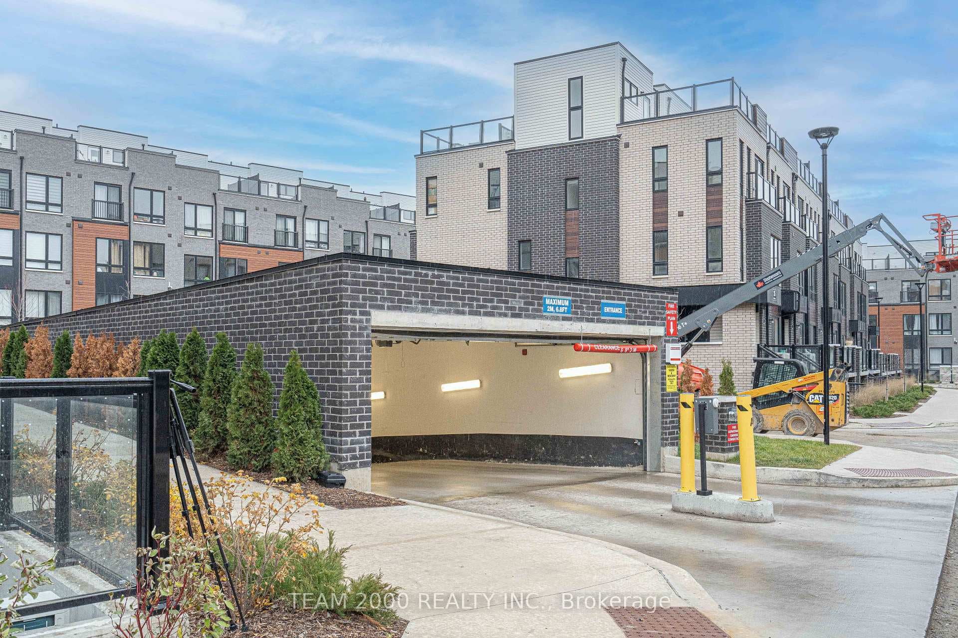 145 Tapscott Road Unit 17 photo 16