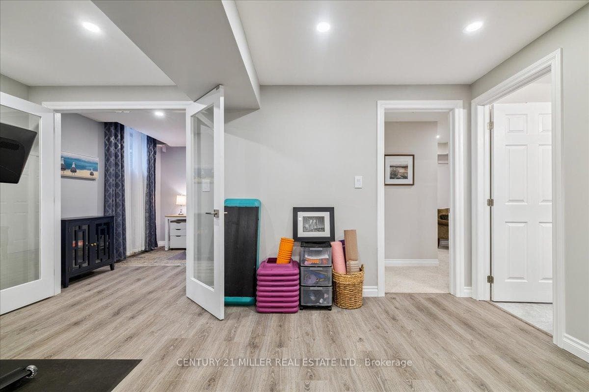 3353 Liptay Avenue Unit 14 photo 35