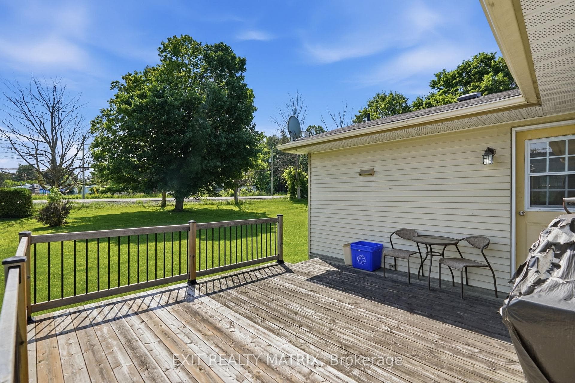 3 Hillview Circle photo 30