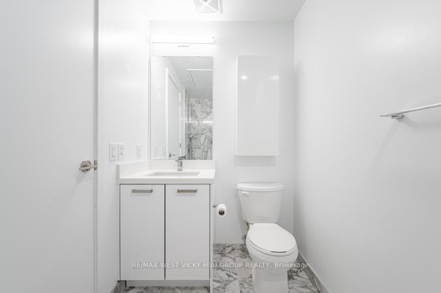 458 Richmond Street Unit 806 photo 23