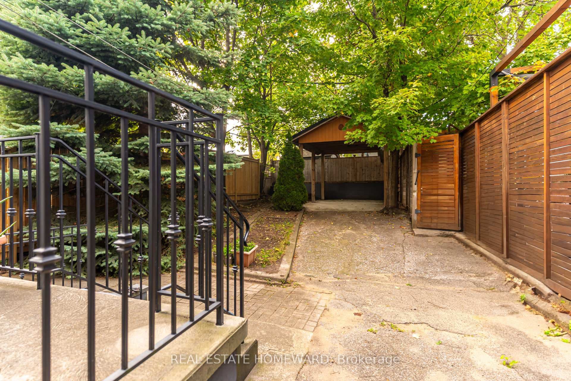 106 West Lynn Avenue photo 27