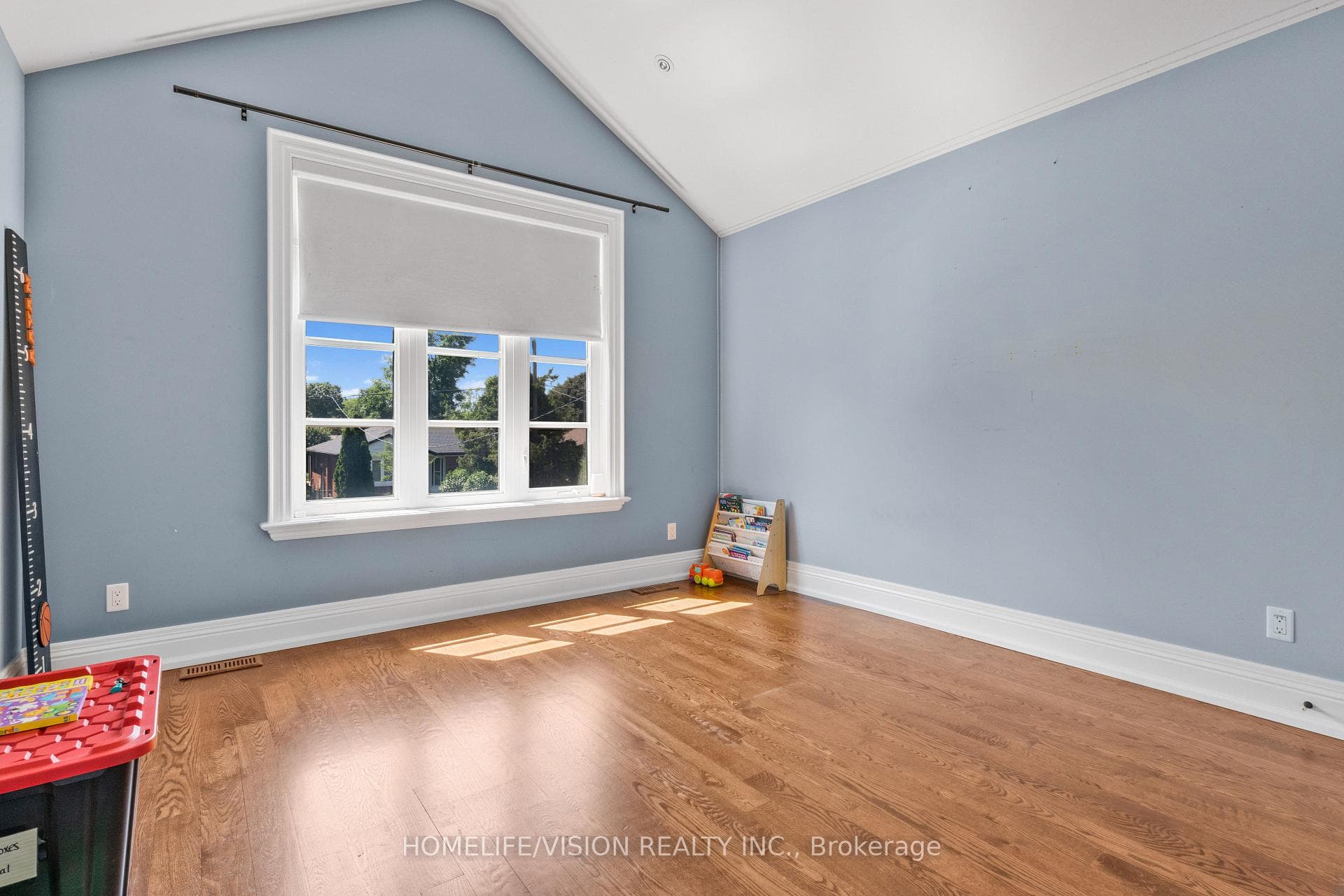 80 North Heights Road photo 24