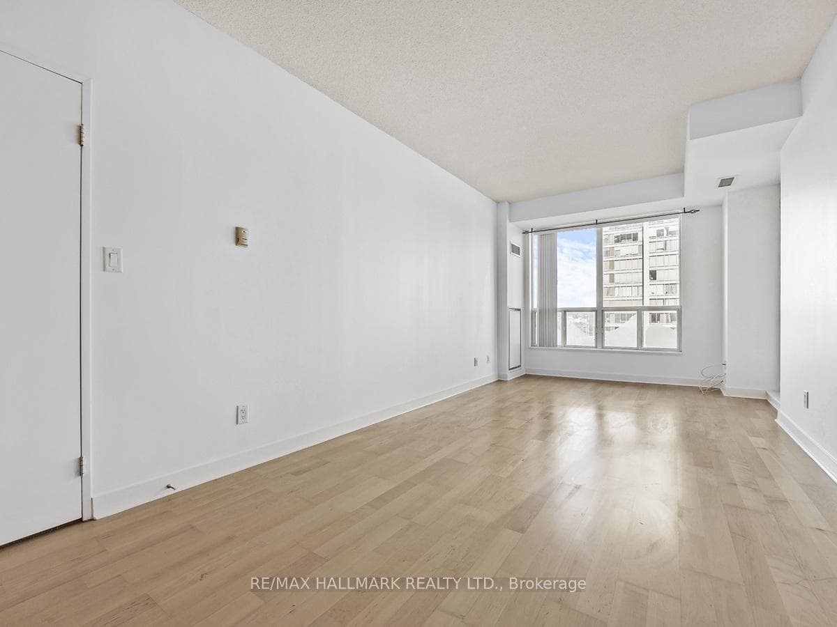 88 Palace Pier Court Unit 802 photo 5
