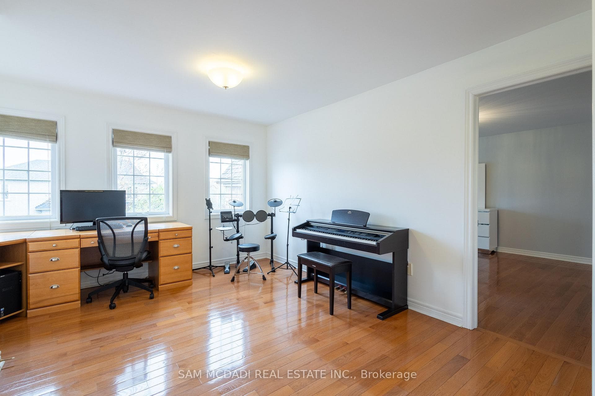 26 Supino Crescent photo 20