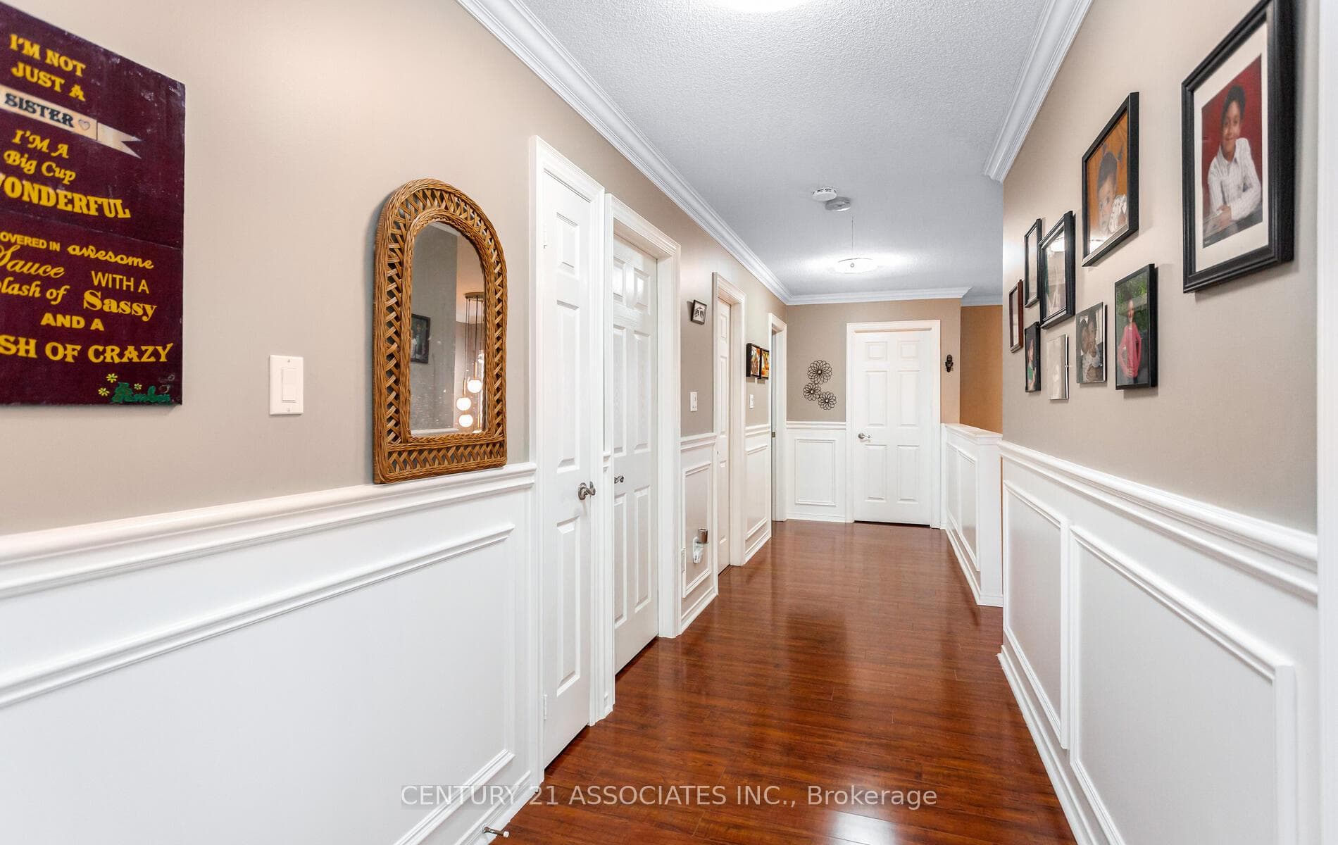998 Vickerman Way Unit (UPPER LEVELS) photo 34