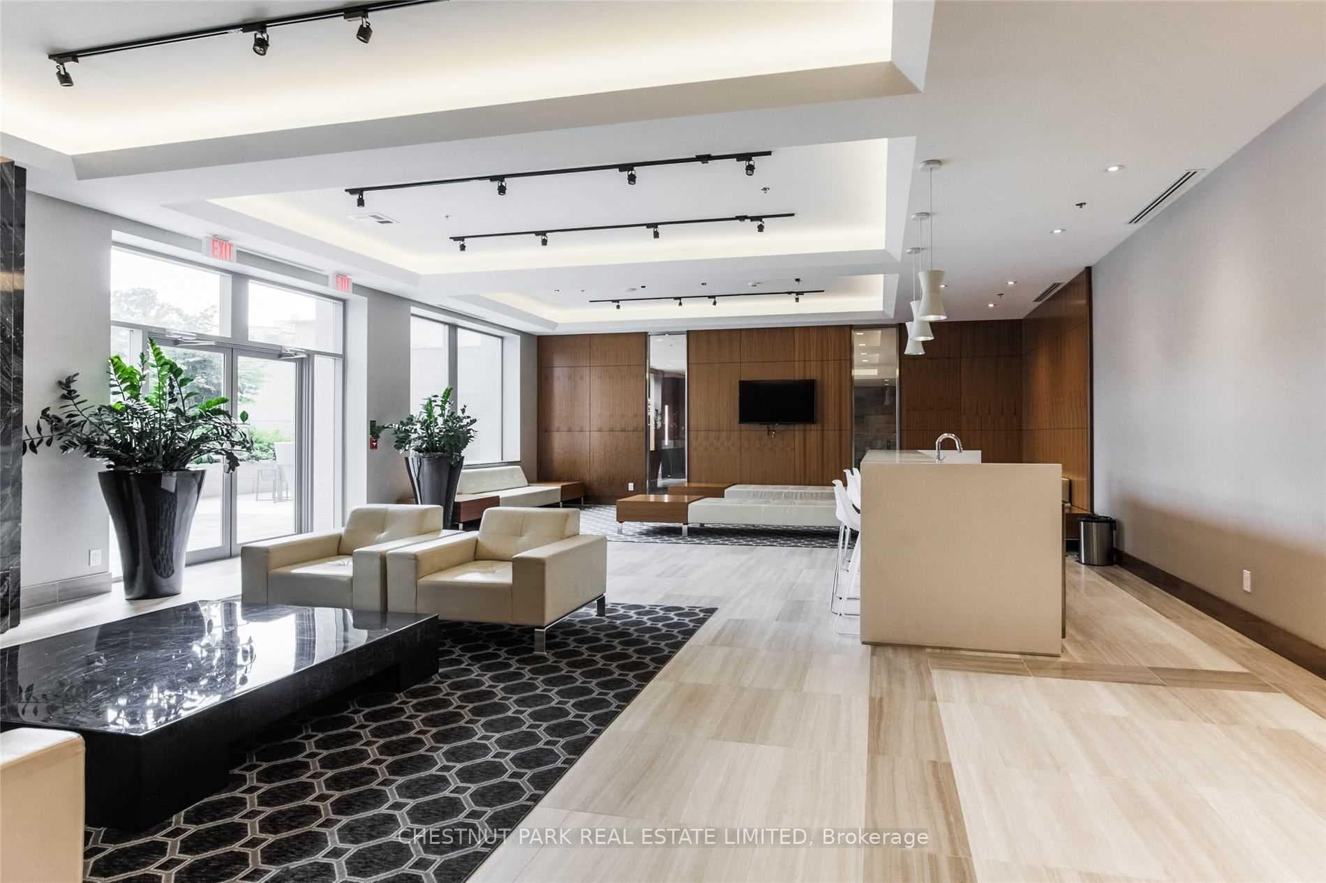 111 St Clair Avenue Unit 1821 photo 20