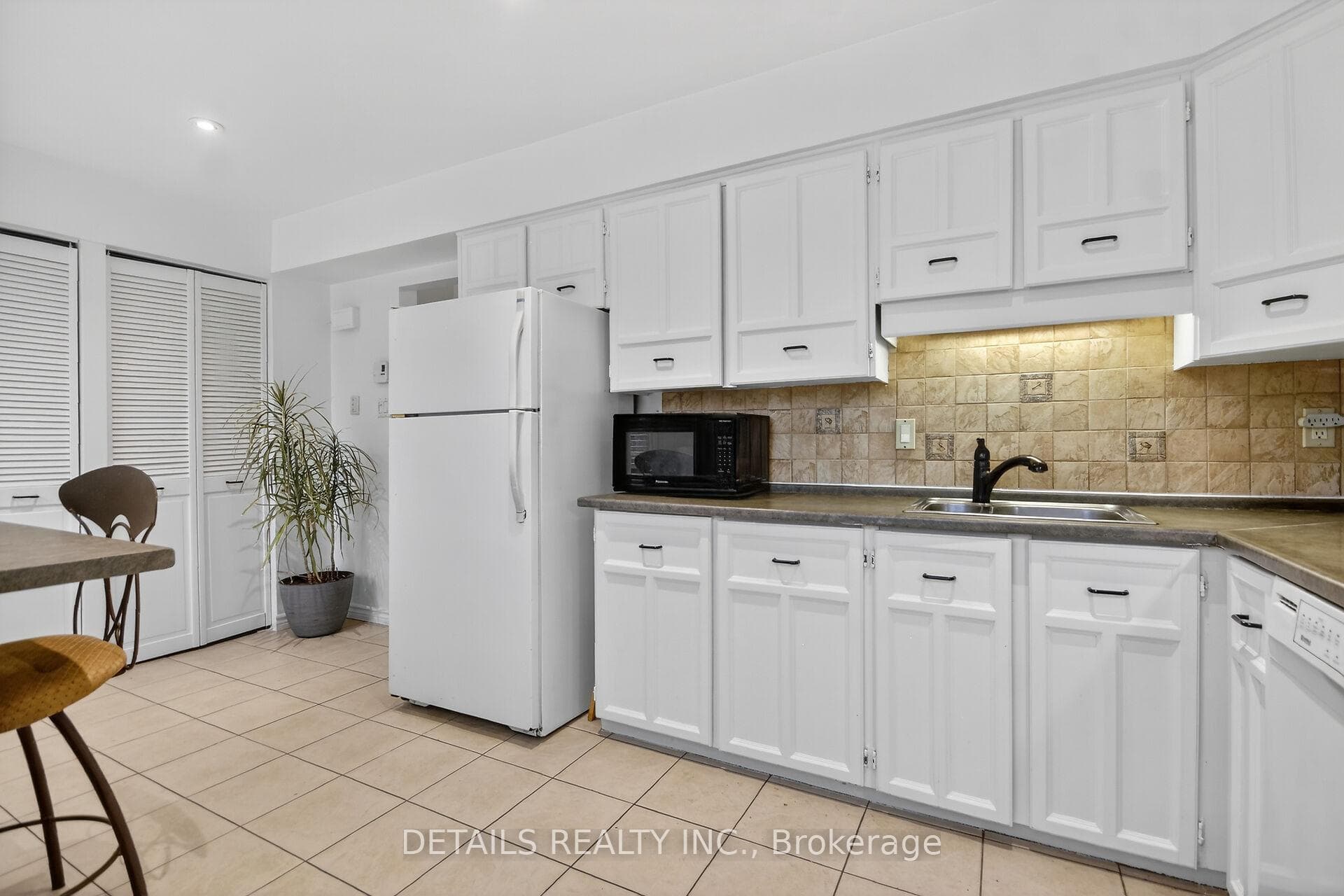 40 Appleby Private photo 7