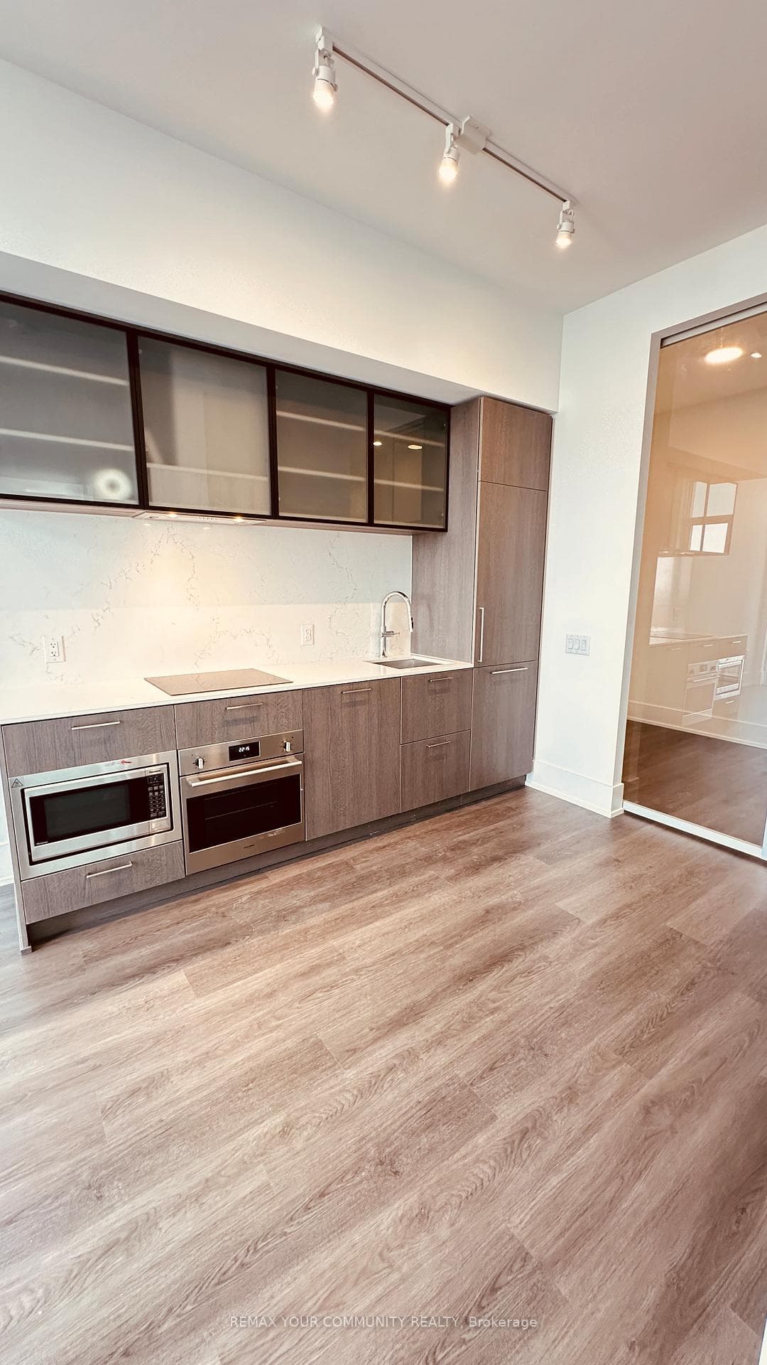 36 Olive Avenue Unit PH-10 photo 15