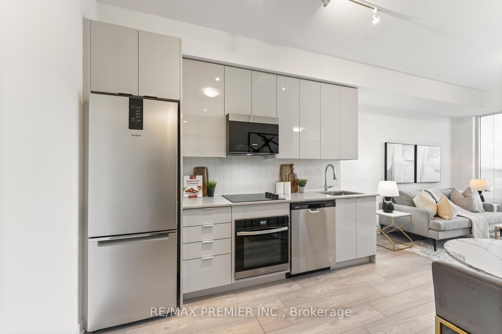 474 Caldari Road Unit 308 photo 6