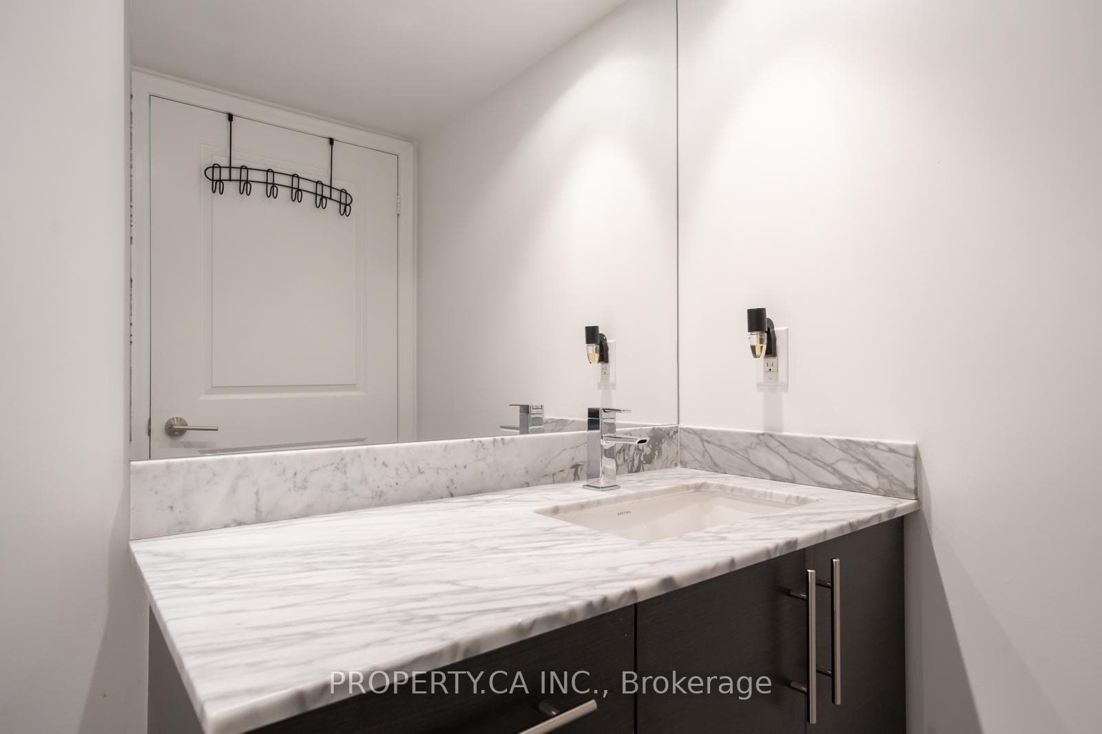 38 Grand Magazine Street Unit 1642 photo 17