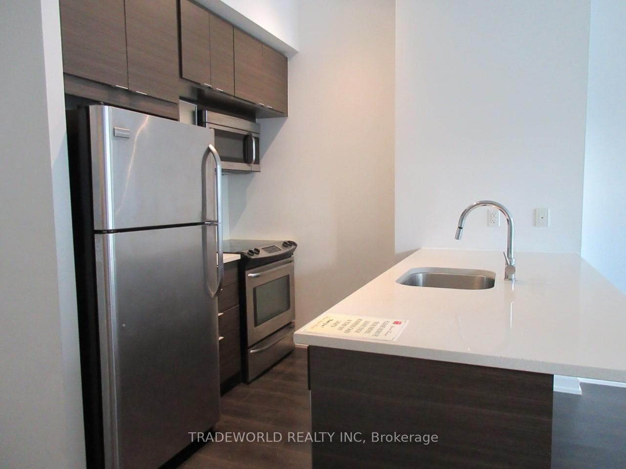 62 Forest Manor Road Unit P04 photo 7