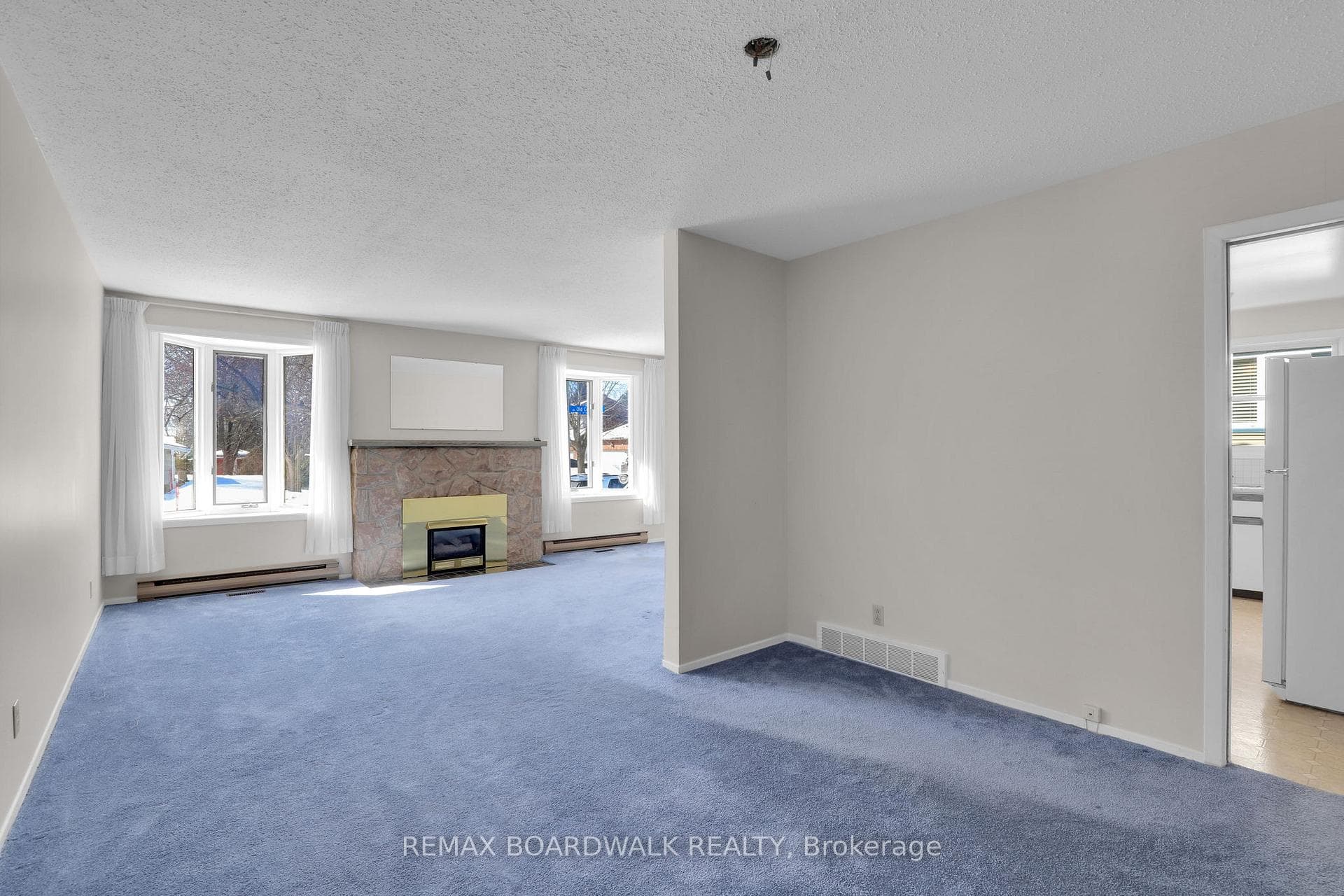 116 Old Colony Road photo 3