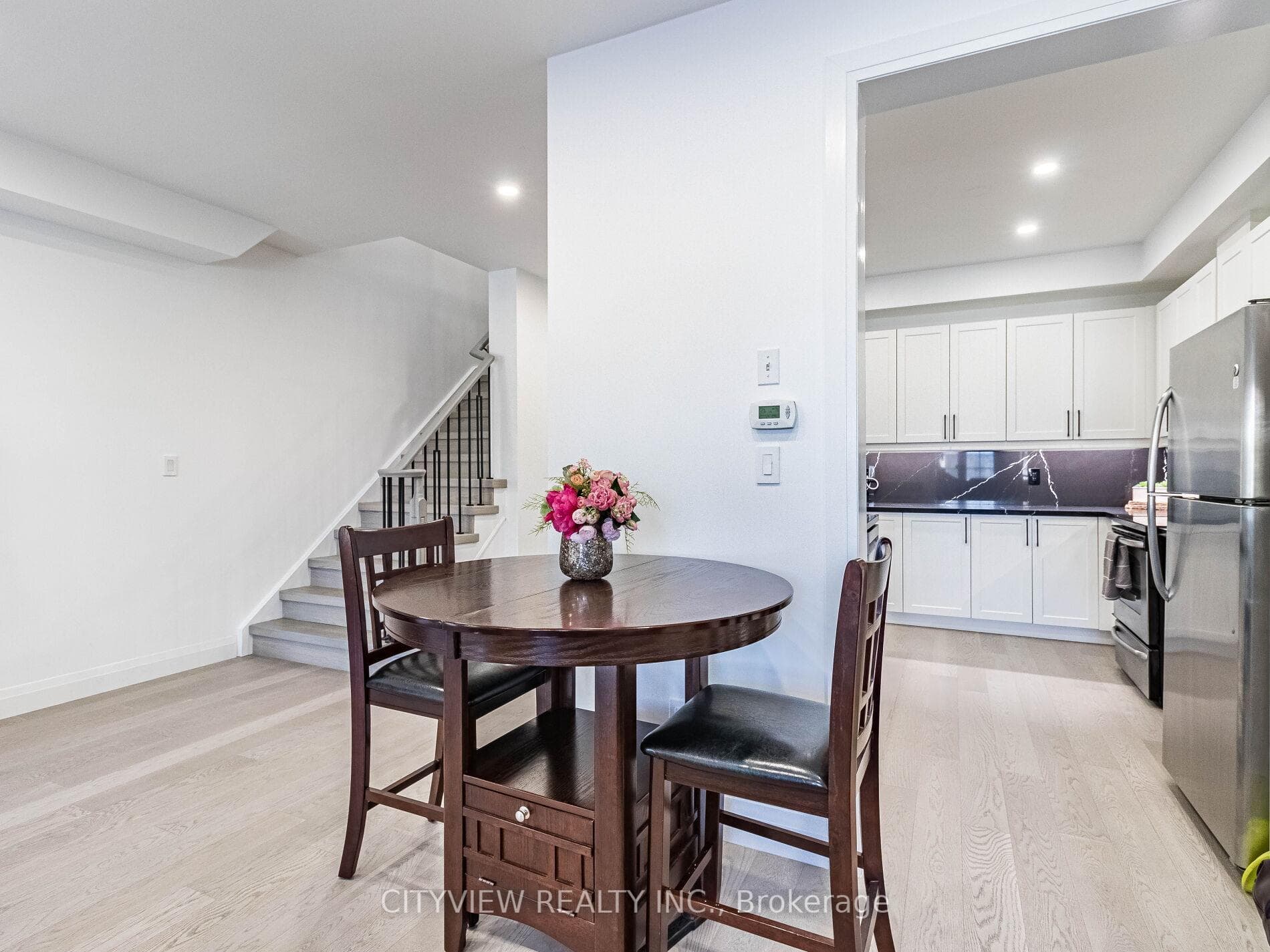 47 Nisbet Boulevard photo 14