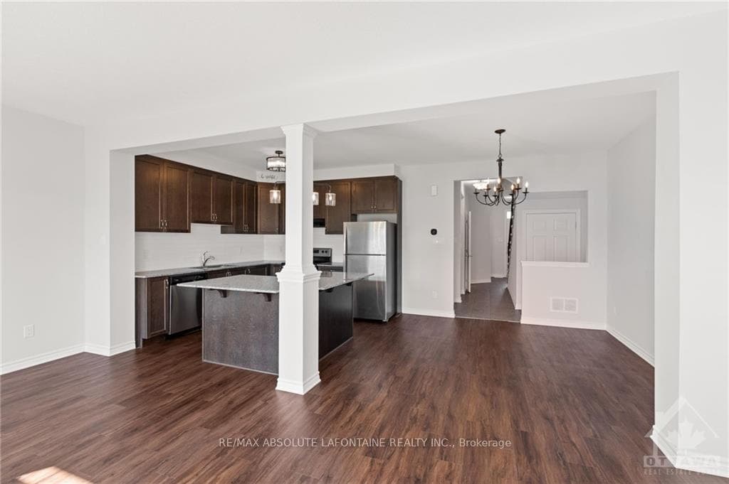 683 ROUNCEY Road photo 5