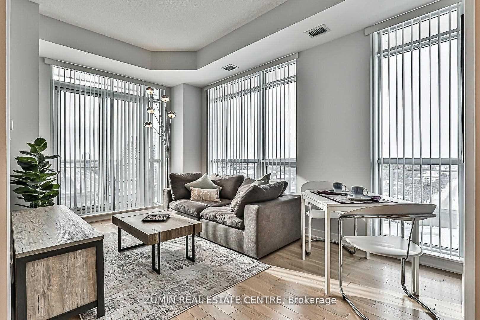 9191 Yonge Street Unit 803 photo 19