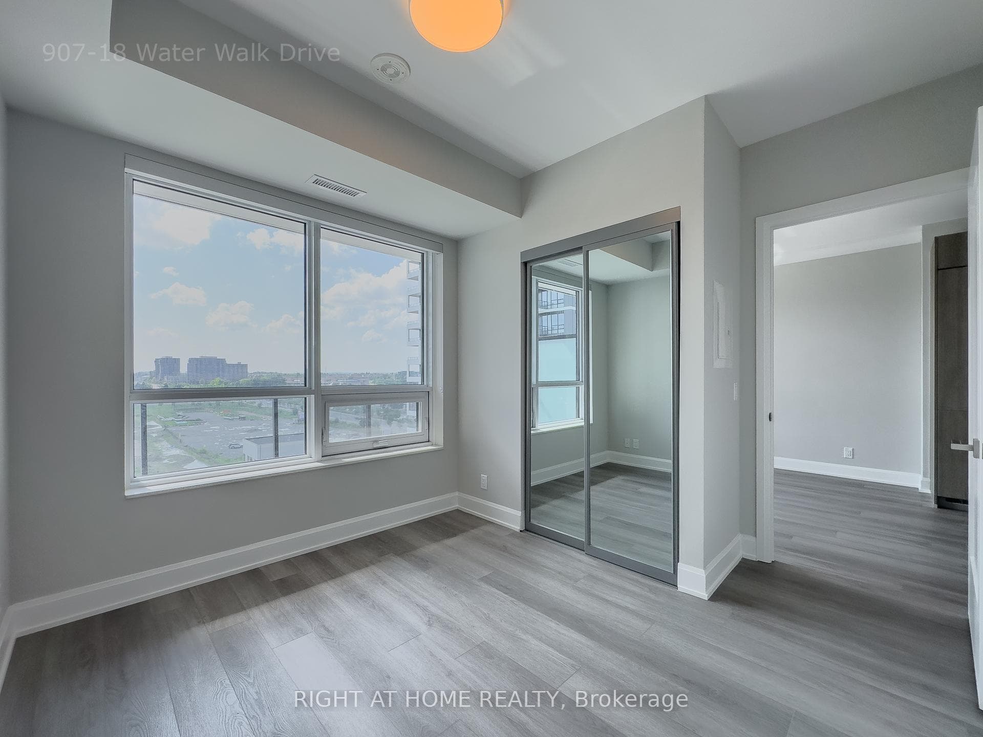 18 Water Walk Drive Unit 907 photo 11