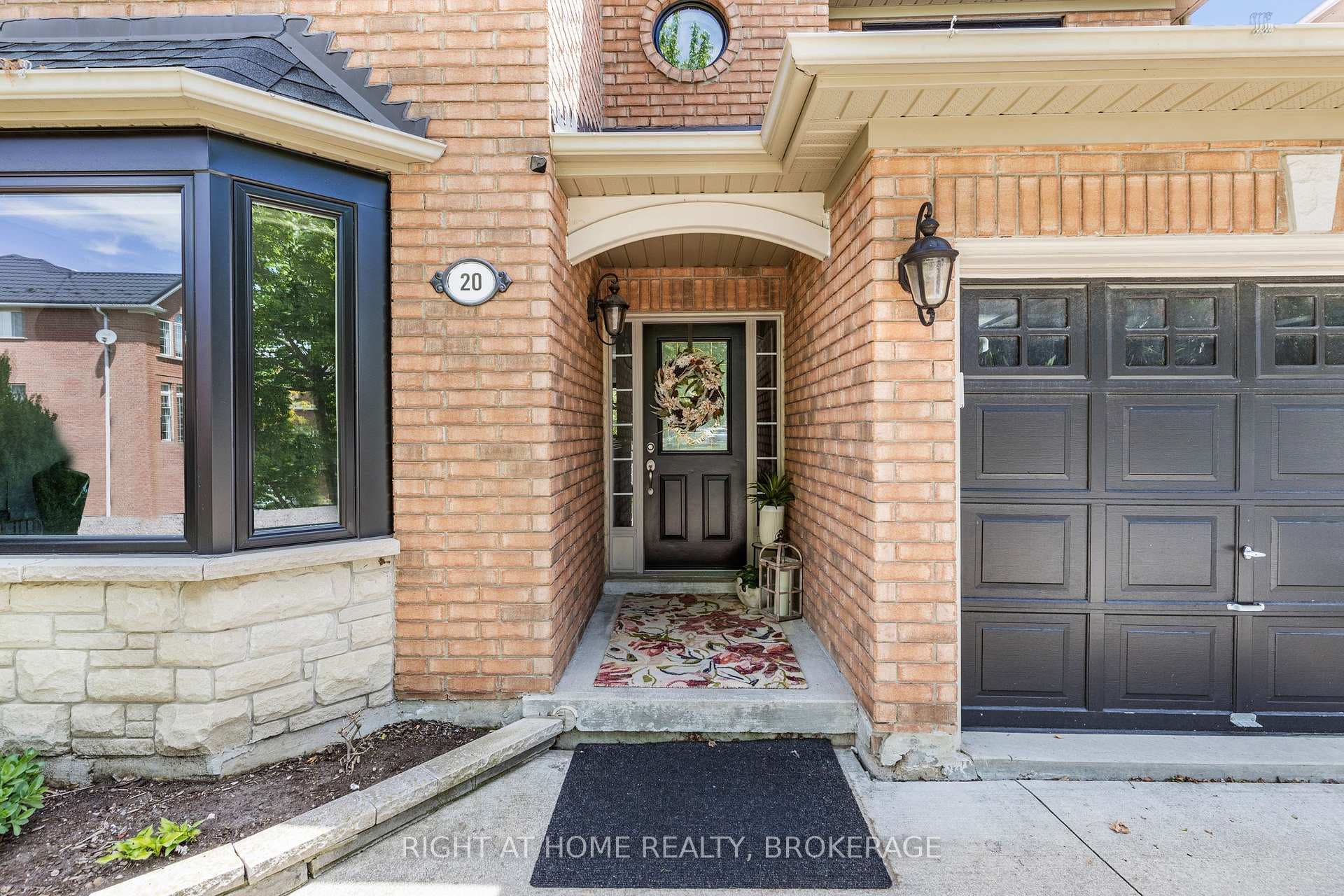 20 Brambirch Crescent photo 6