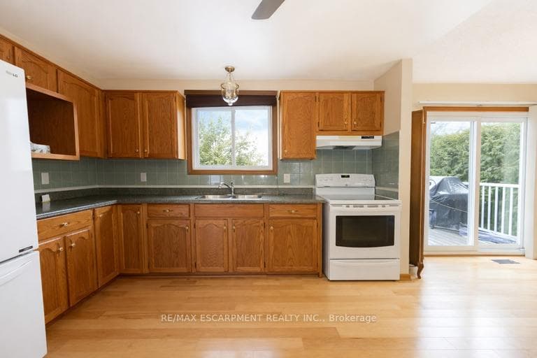 18 Ross Street photo 21