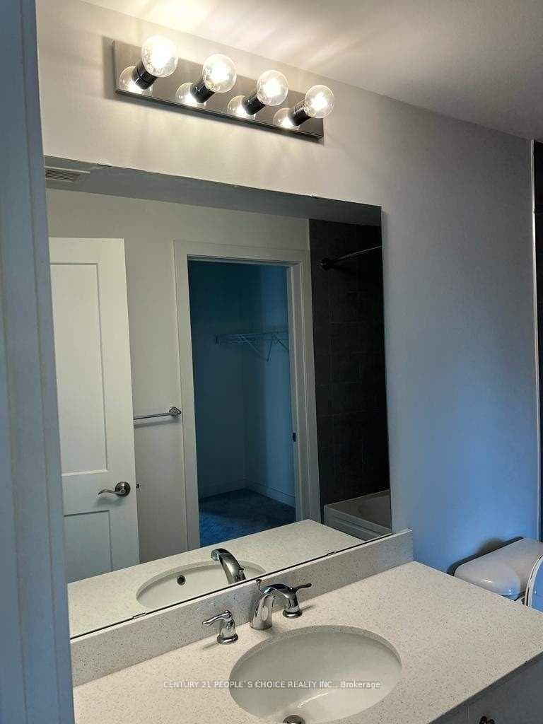 110 Fergus Avenue Unit 415 photo 9