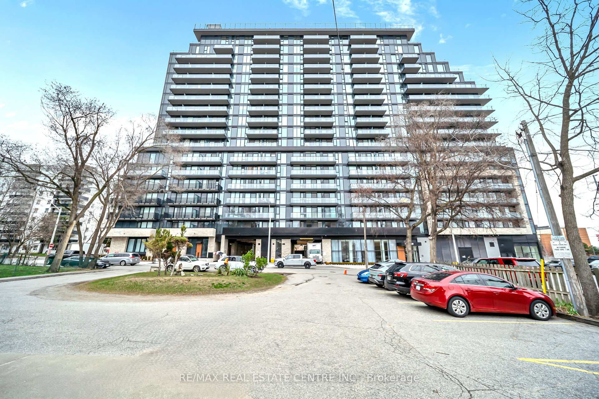 3009 Novar Road Unit 918 photo 5