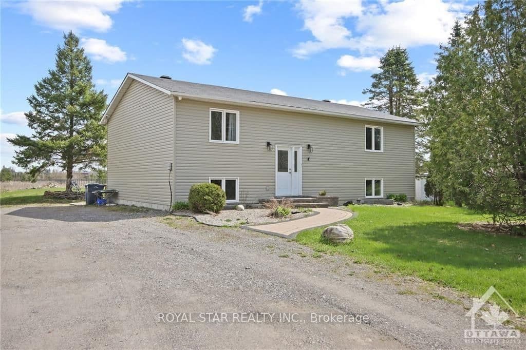 5925 PRINCE OF WALES Drive photo 28