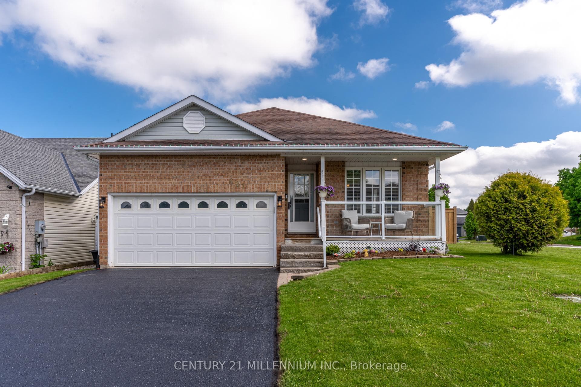 621 Canfield Place photo 1
