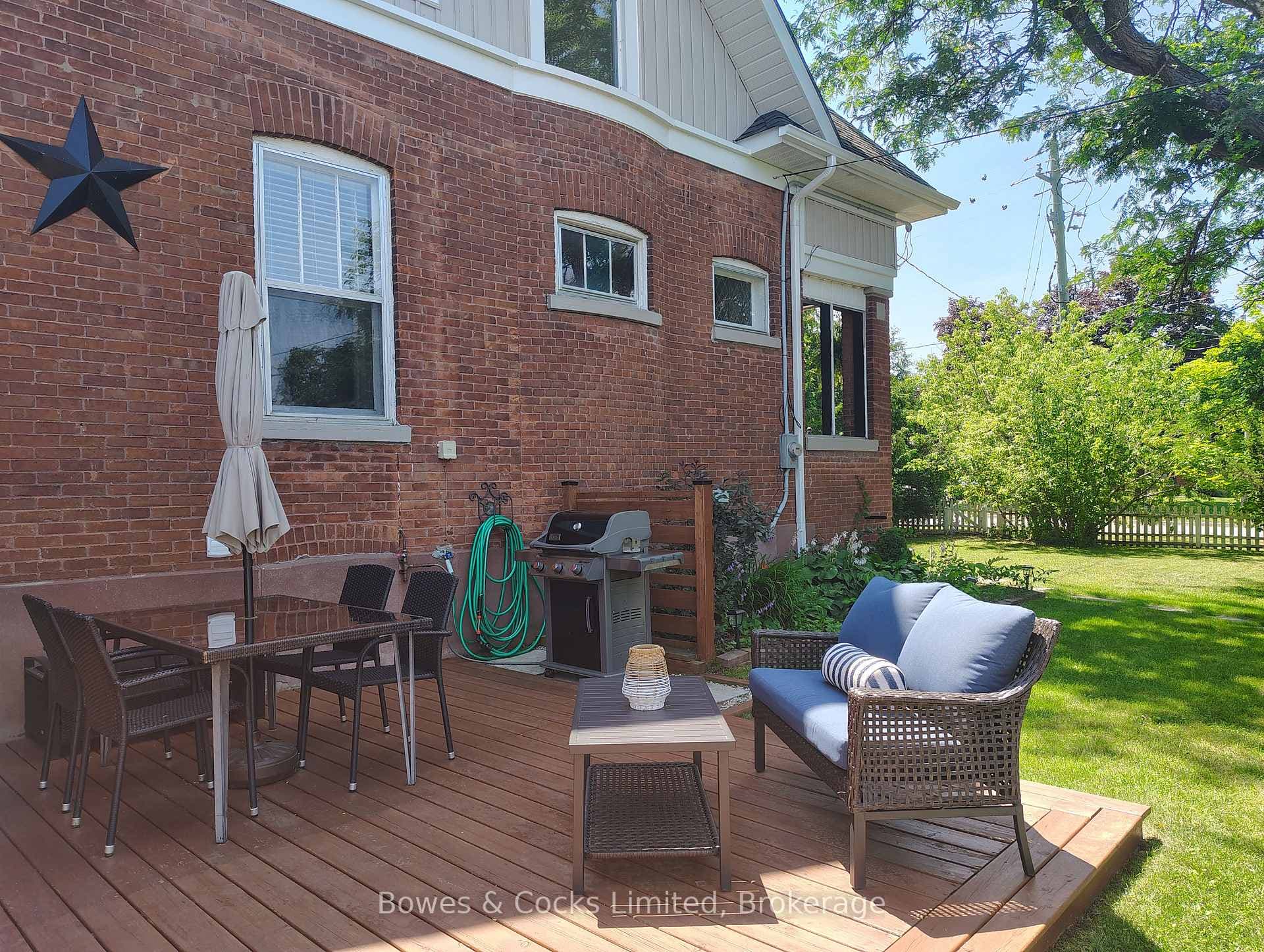 270 William Street photo 38