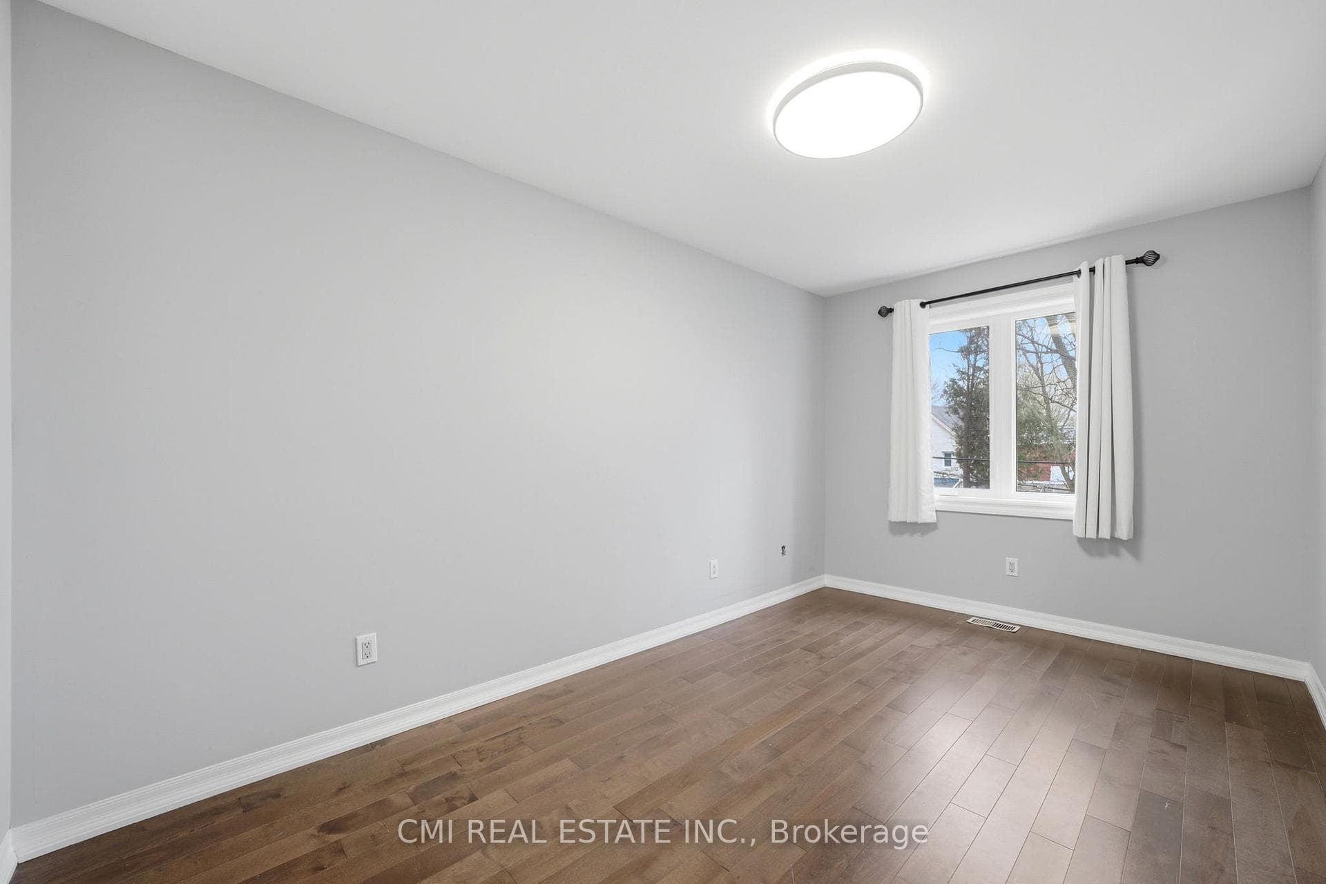 248 Ashdale Avenue photo 25