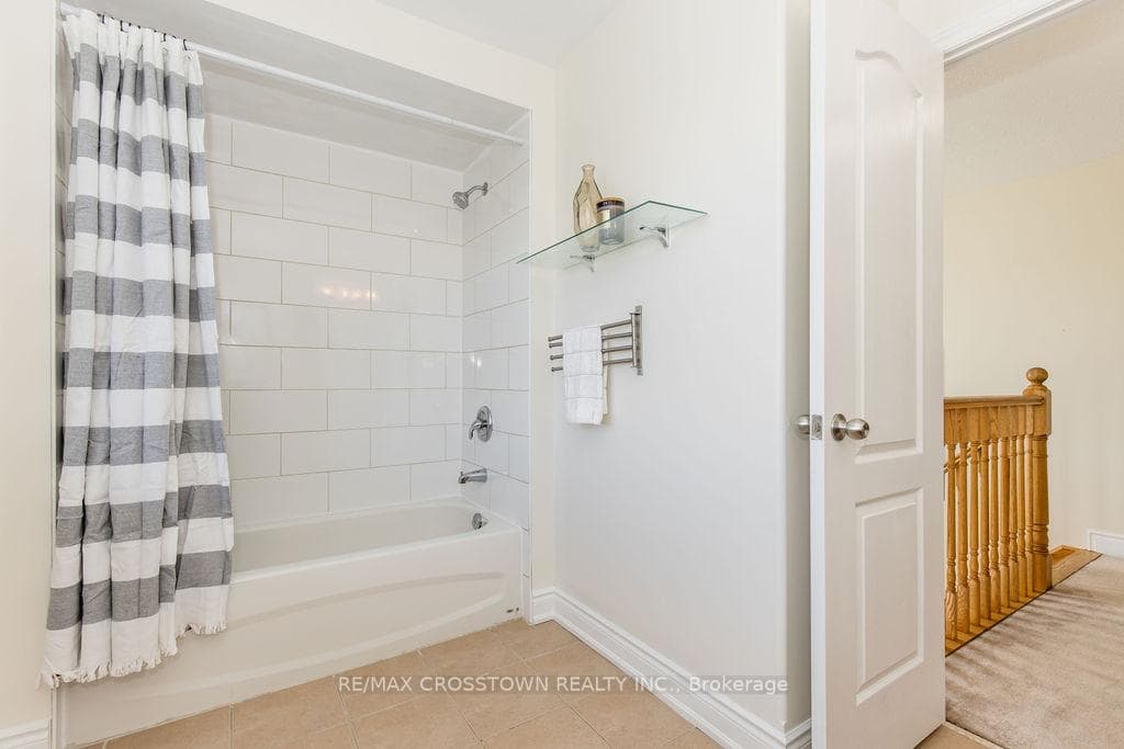 3040 Emperor Drive photo 31