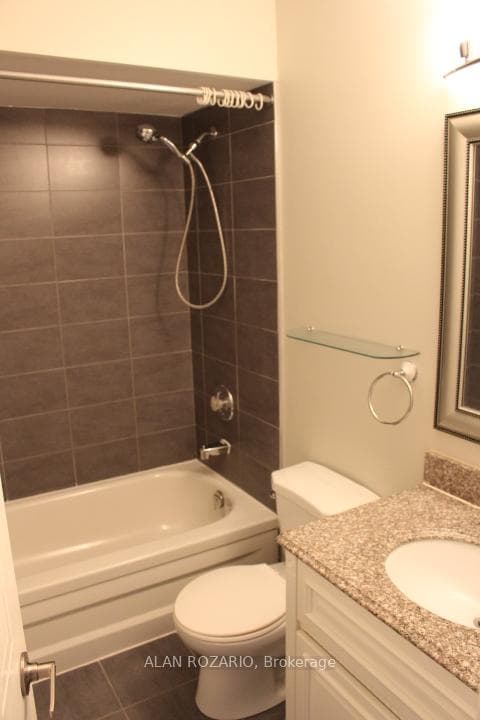 5637 Cortina Crescent photo 21