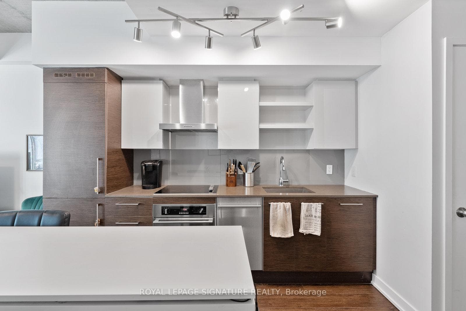 1030 King Street Unit 333 photo 8