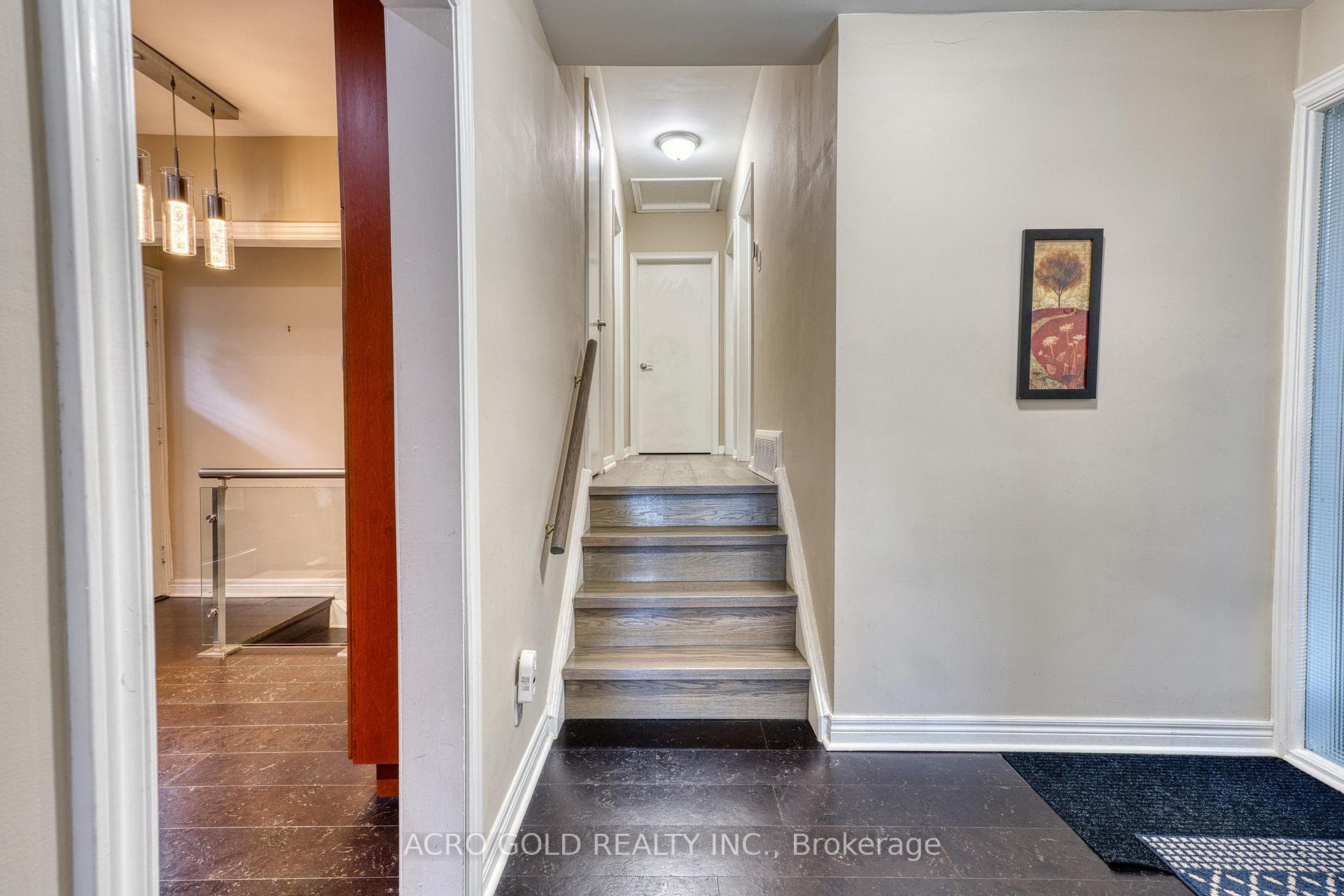 10 Kennebec Crescent photo 27