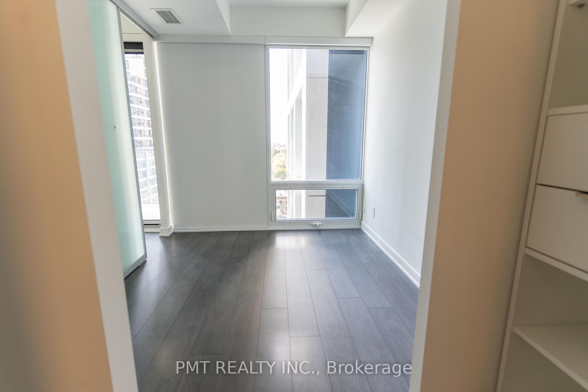 3 Gloucester Street Unit 1213 photo 12