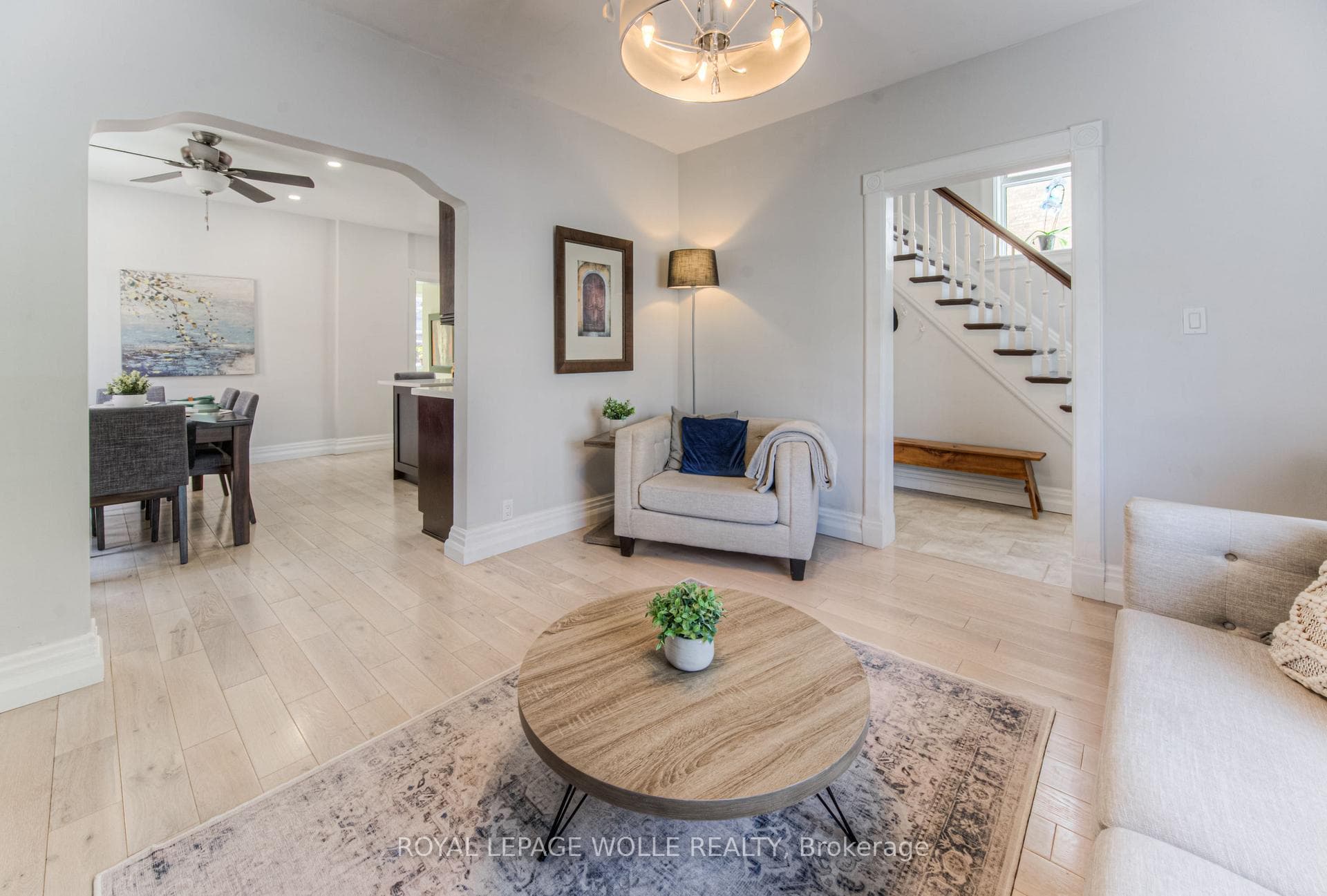 93 Joseph Street photo 7