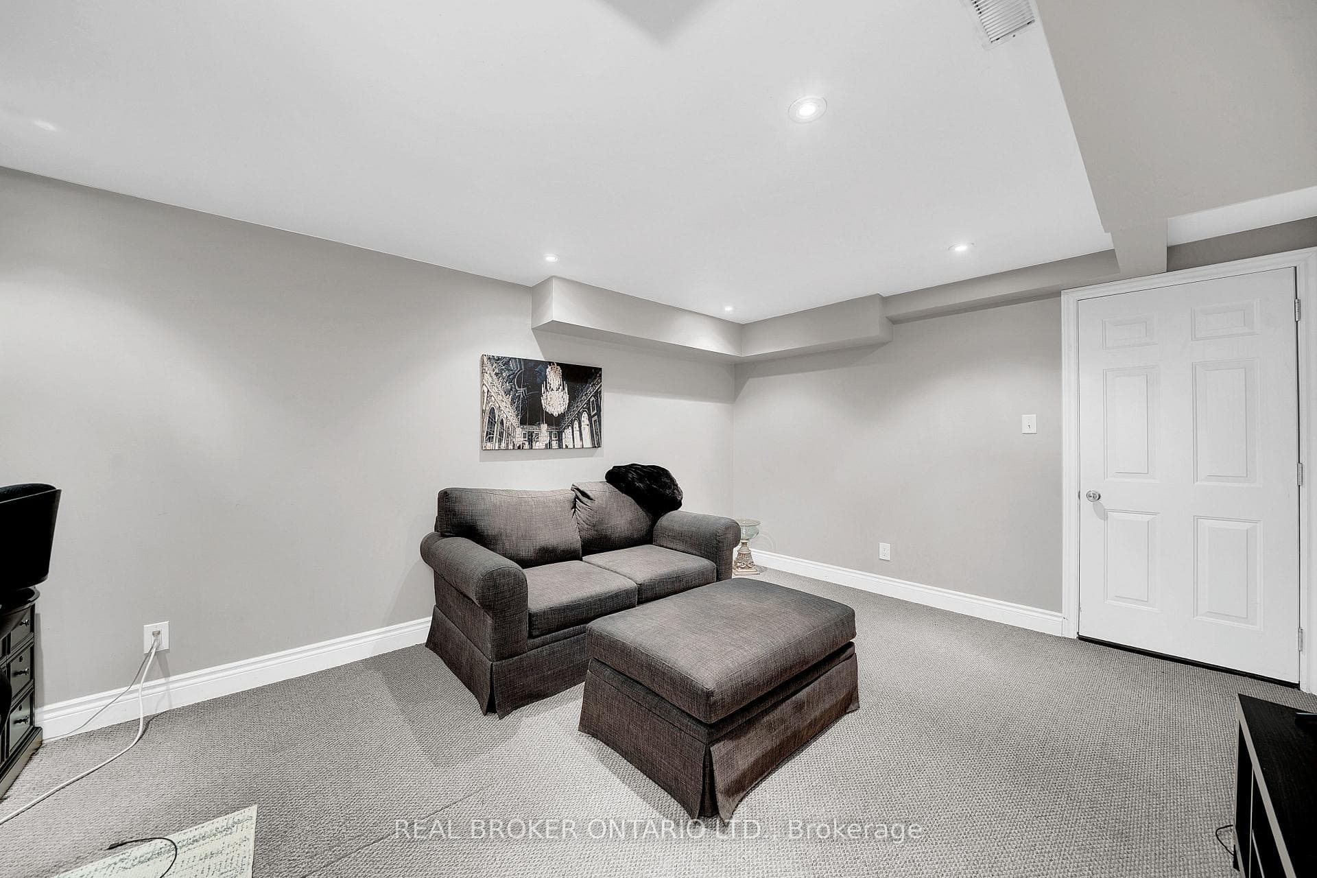 134 Mccready Drive photo 30