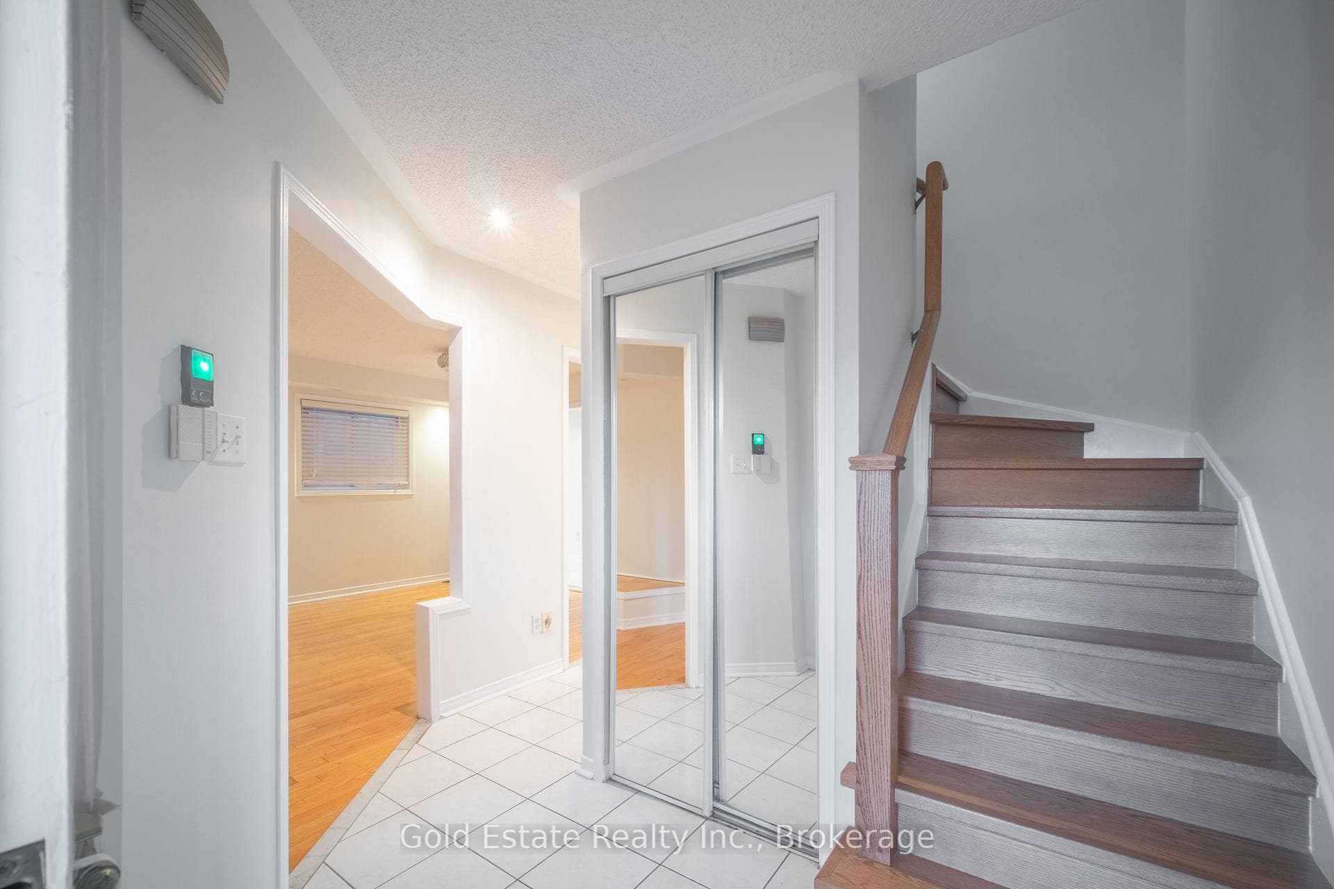 3850 Cedar Hedge Rise photo 7