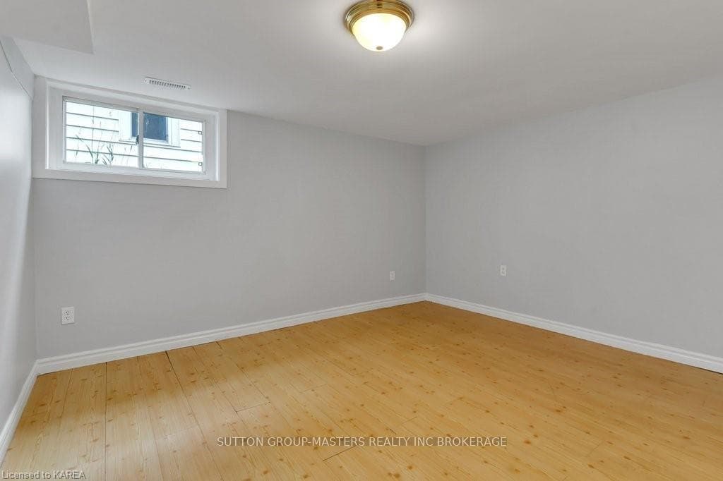515 Rideau Street photo 22