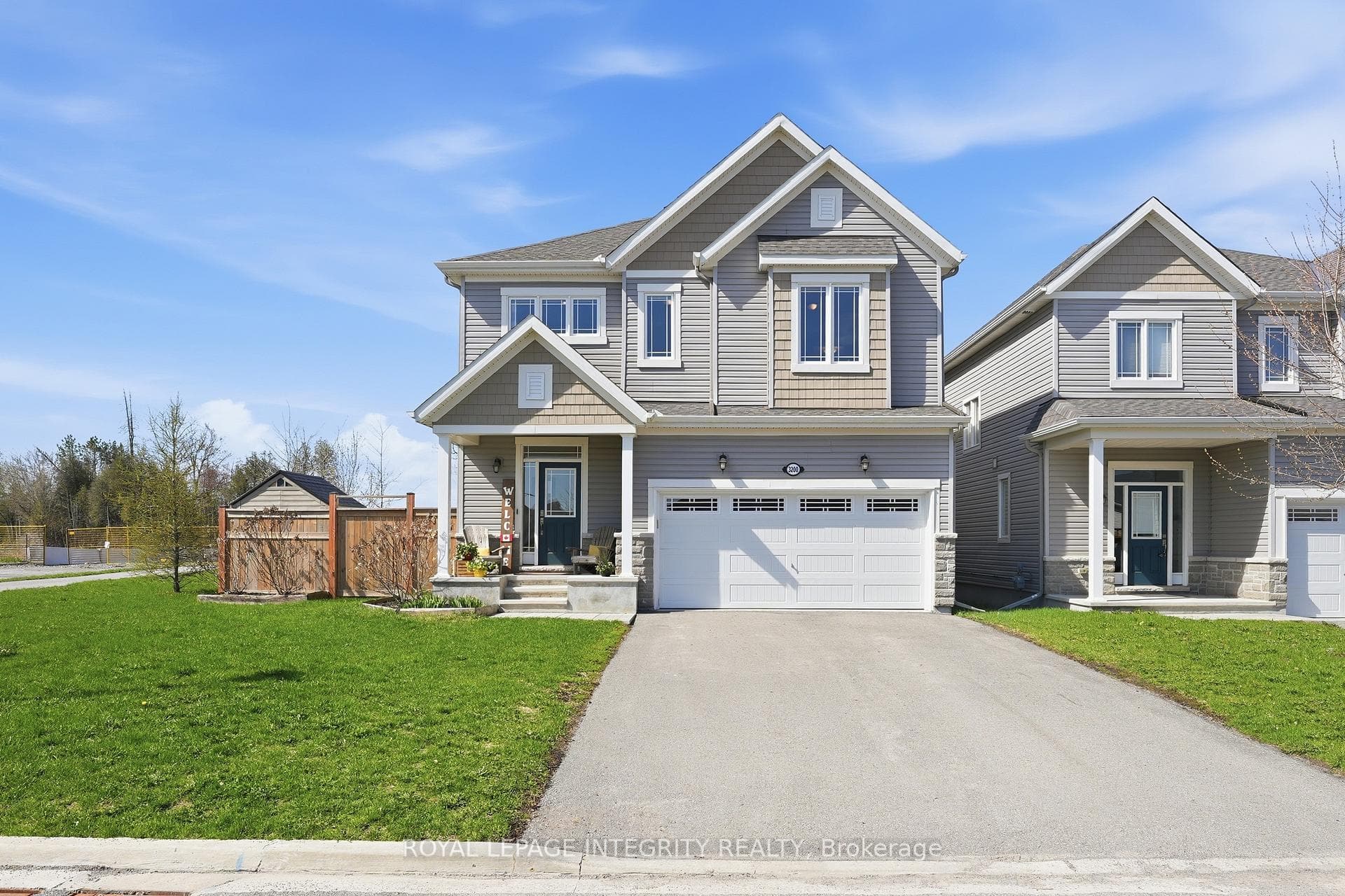 3200 Harvester Crescent photo 1