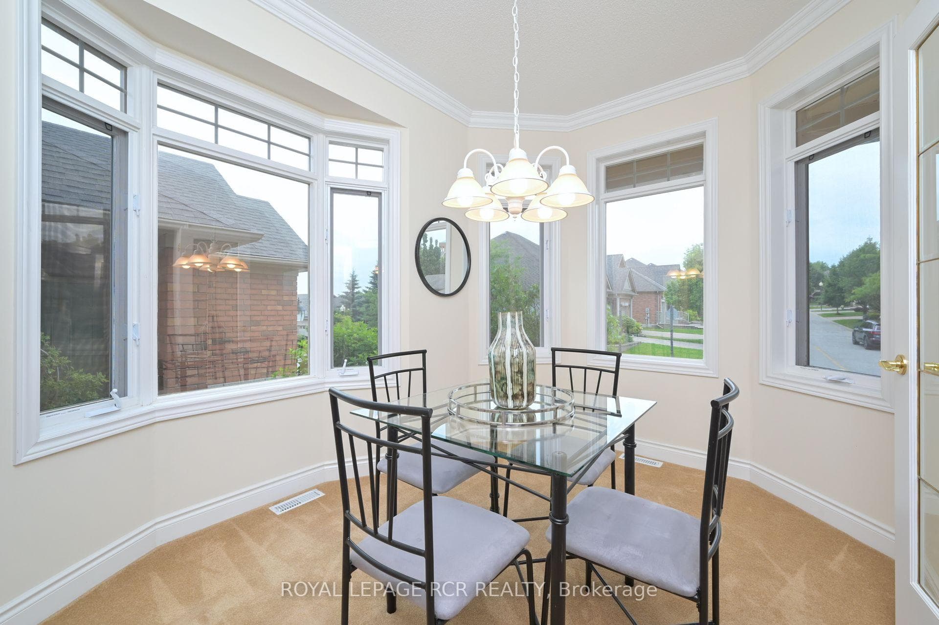 93 Sunset Boulevard photo 7