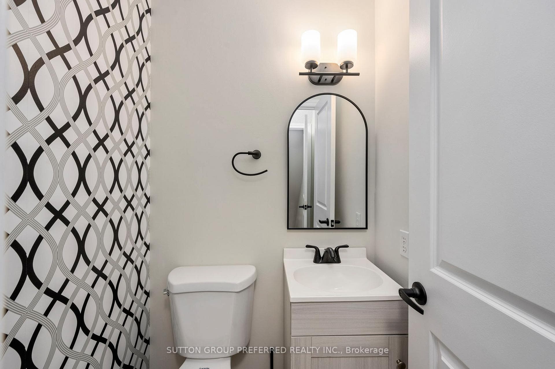 1443 Huron Street Unit 8 photo 16