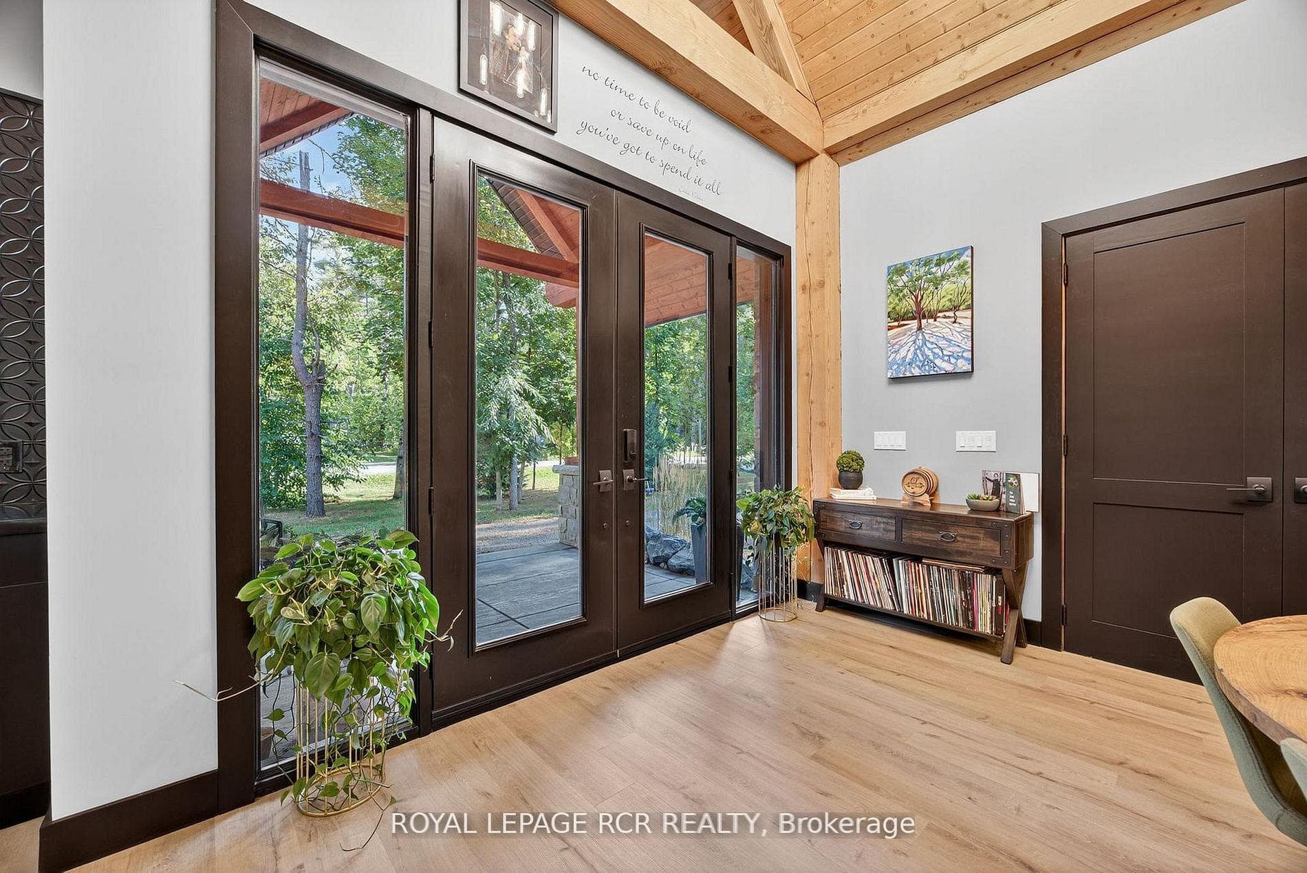 1031 Xavier Street photo 5