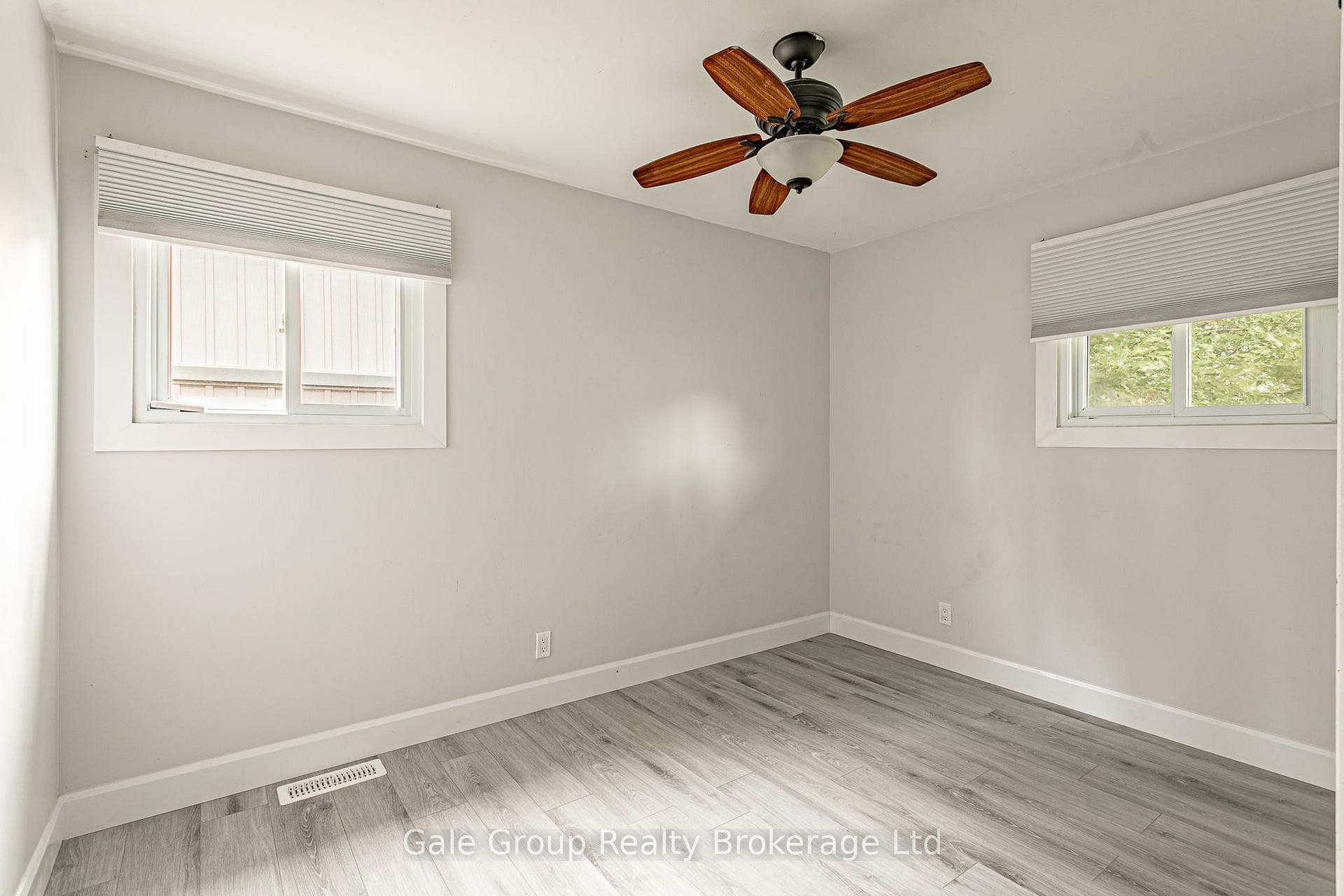 32A Glendale Drive photo 17