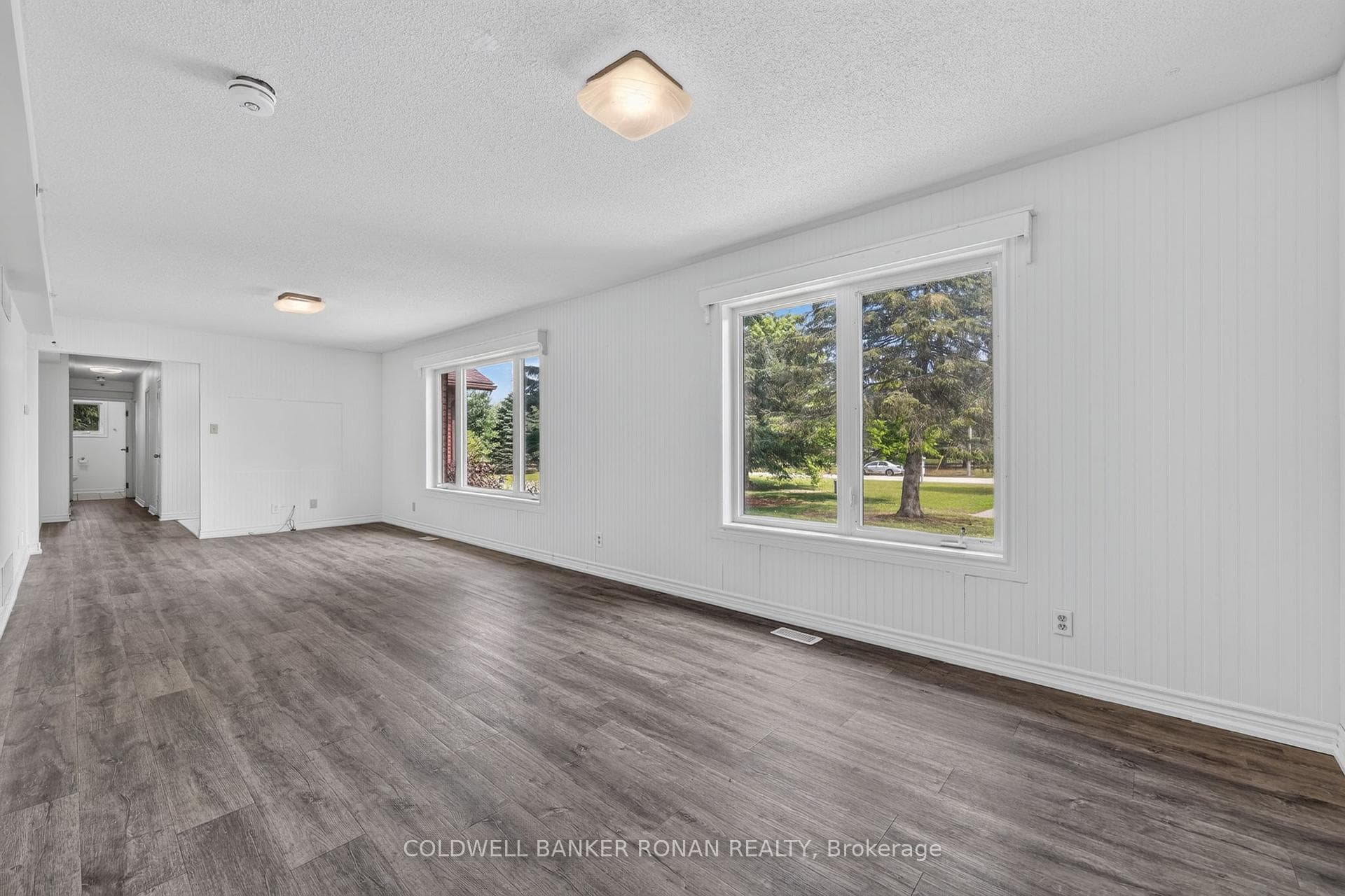 14 Tioga Boulevard photo 11