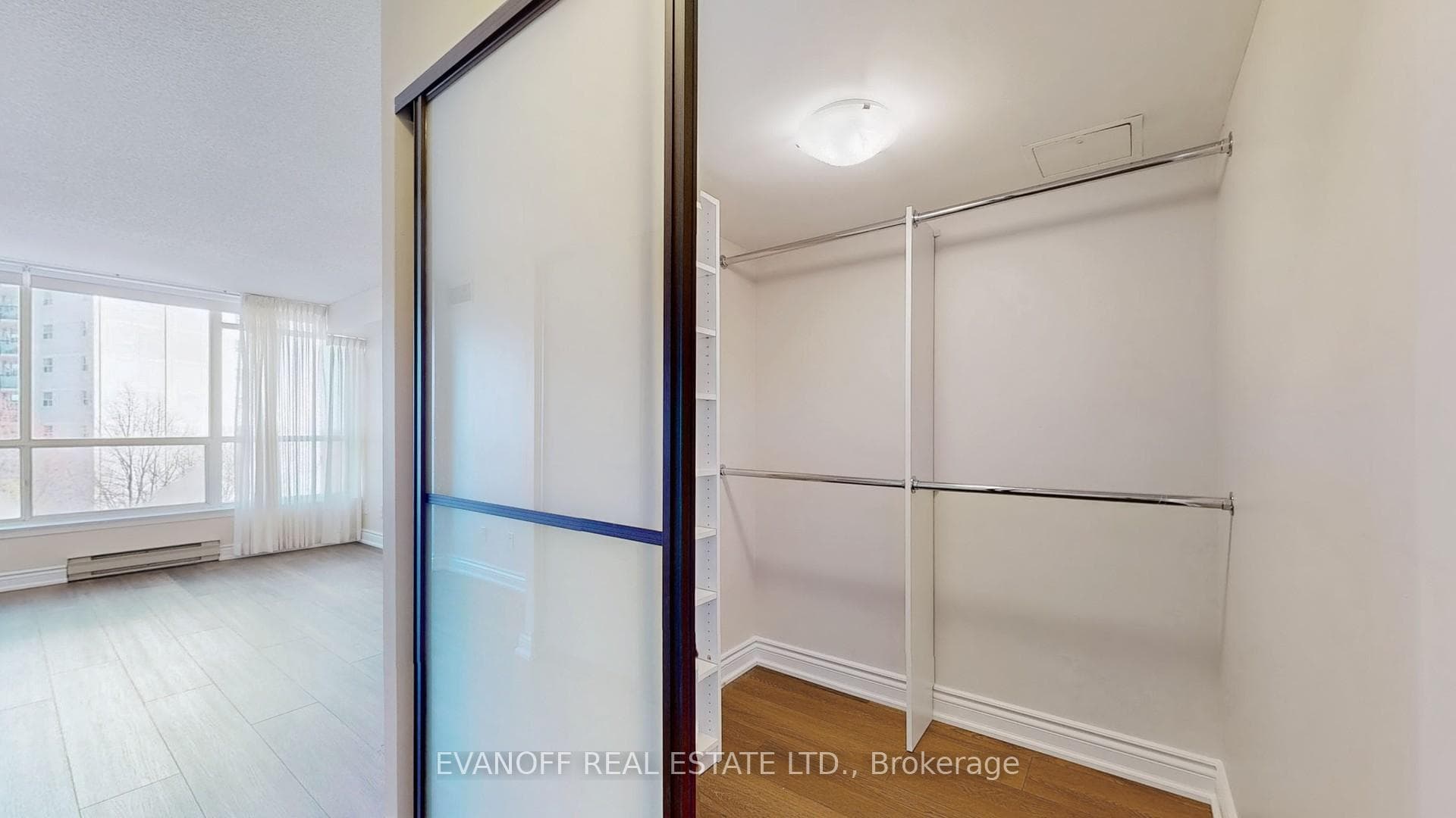 20 Guildwood Parkway Unit 607 photo 17