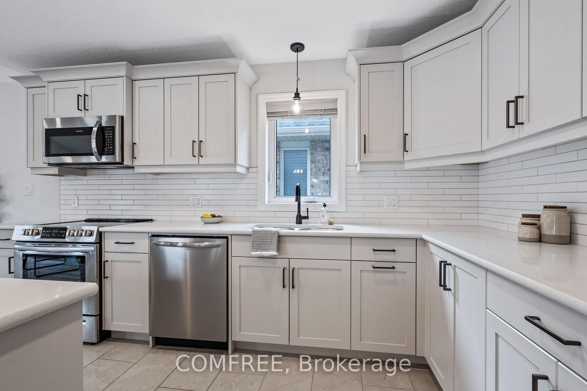 118 Livingston Drive photo 14
