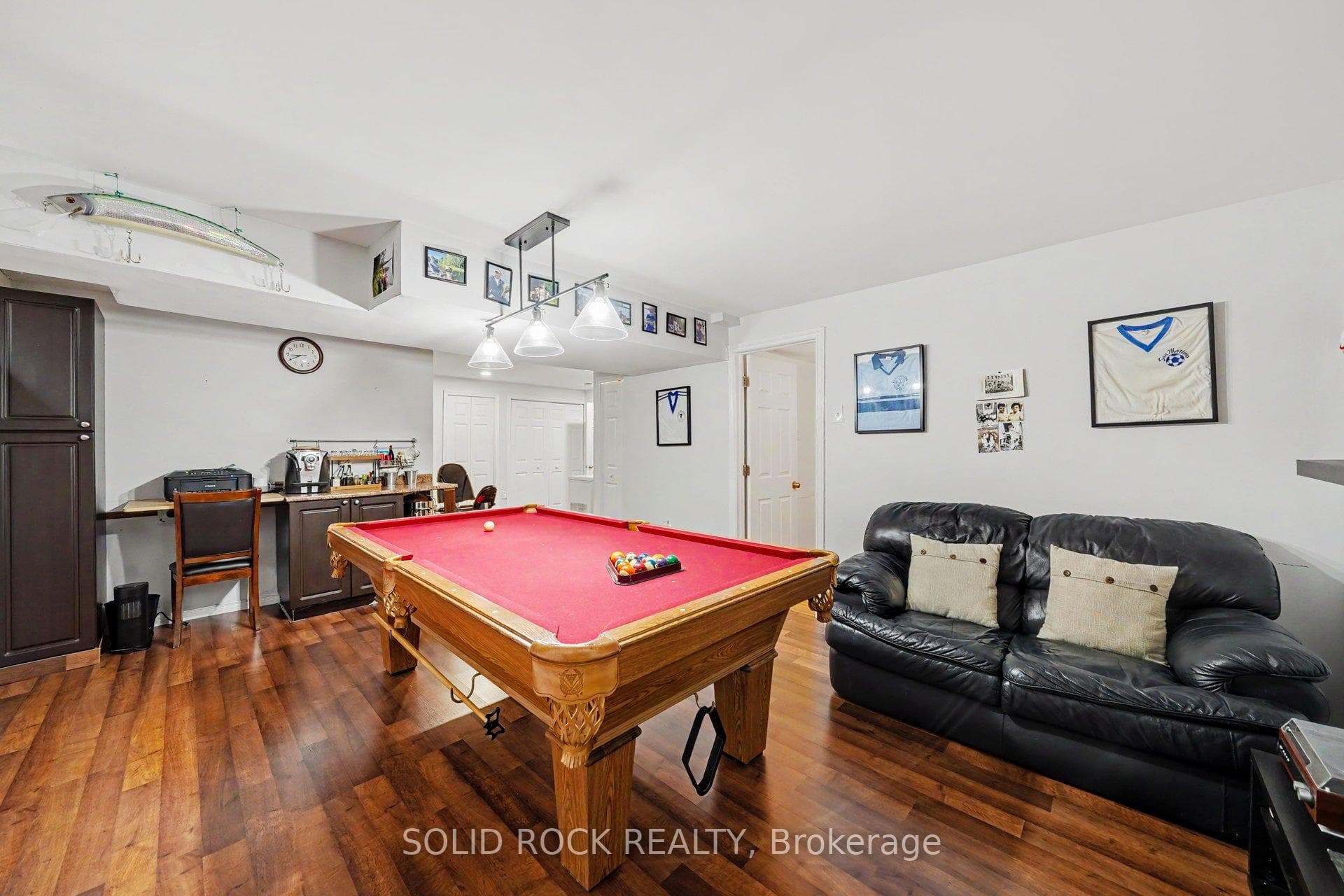 737 Vermillion Drive photo 27